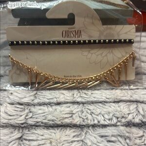 🌸 4 for $10 NWT  Carisma Black and Gold Choker & Necklace Set